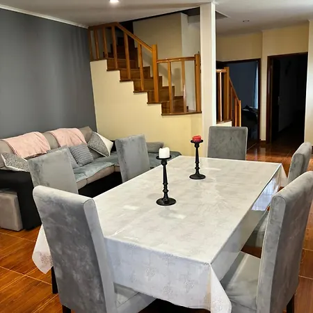 Casa Estrela Do Norte 펜션 Feiteiras